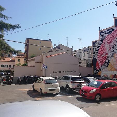 La Casina Di Borgo Lägenhet Livorno Exteriör bild