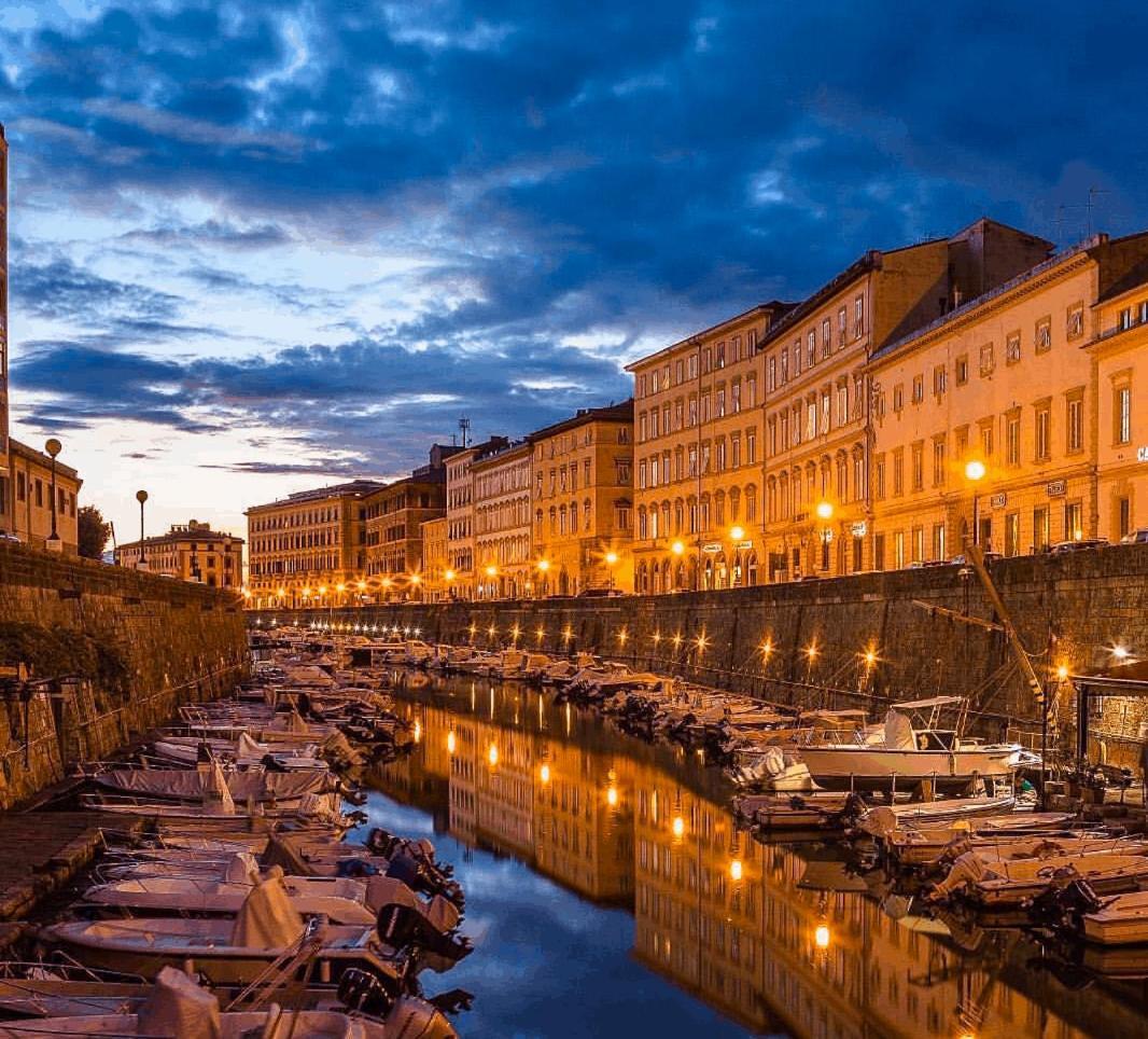 La Casina Di Borgo Lägenhet Livorno Exteriör bild